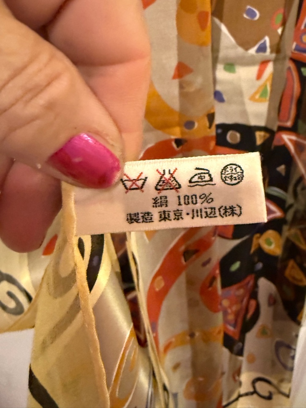 Beautiful YSL 100% silk scarf - Picture 5 of 6